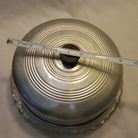 Vtg Cake Plate with Tin Lid. Clear Glass. - Picture 5 of 6